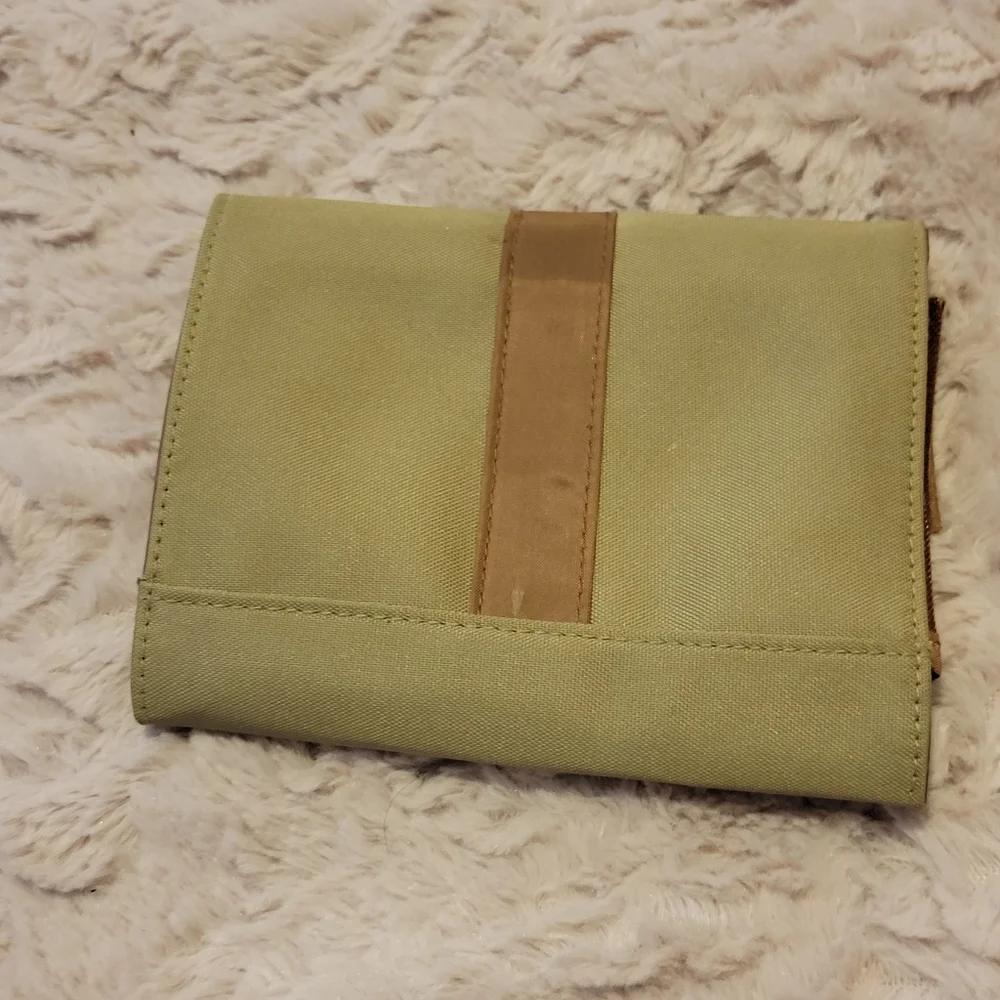 Wallet - Picture 2 of 6